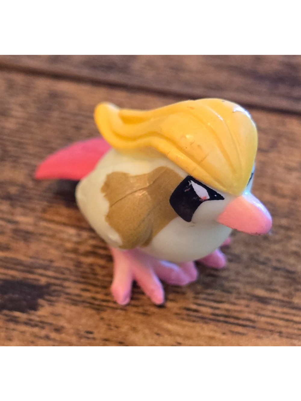 Vintage Pidgeot Pokémon Tomy Figure Micro 1"